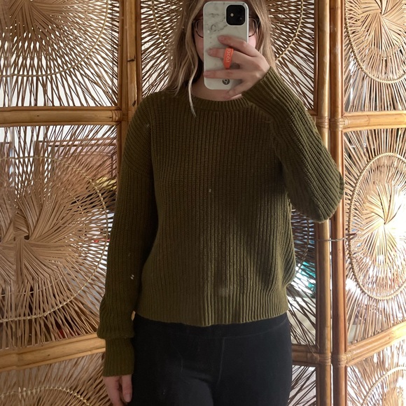 UO sweater - Picture 4 of 4